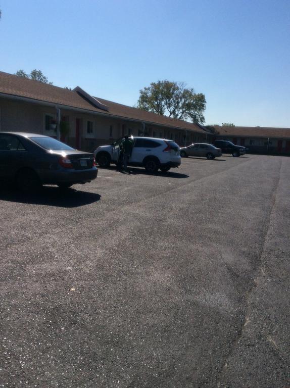 Palace Inn Motel Sarnia Kültér fotó