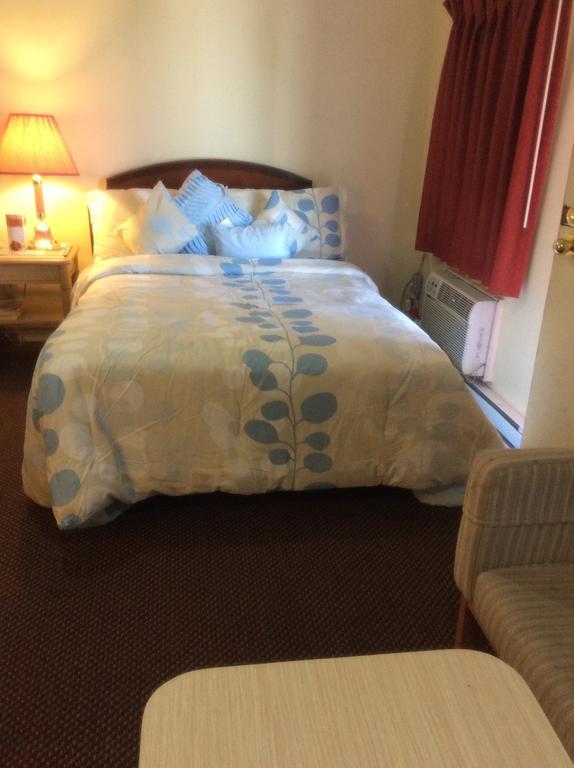 Palace Inn Motel Sarnia Kültér fotó